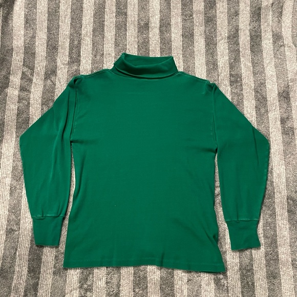 Green turtleneck - Picture 1 of 2